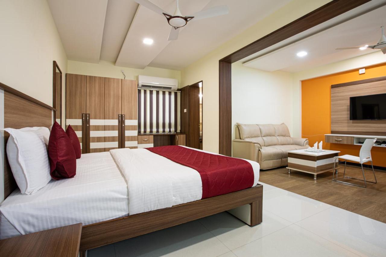 Santhoshpuri Hotel Coimbatore Ngoại thất bức ảnh